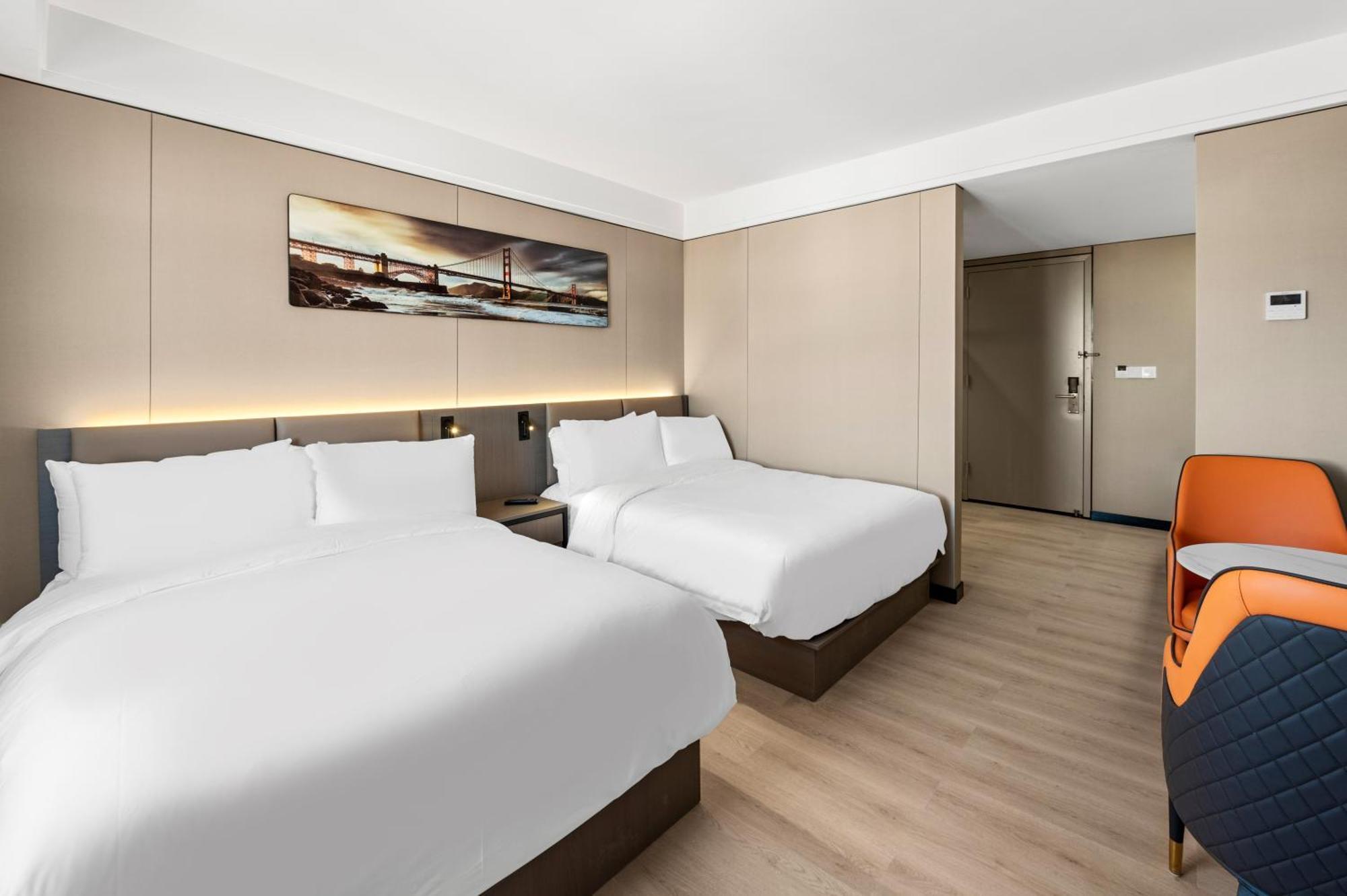 Ly New York Hotel Экстерьер фото